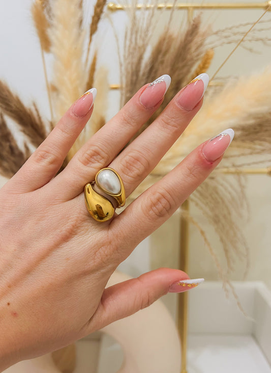 Anello "Goccia di Perla"